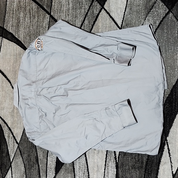 ARIAT EMBROIDERED THE FORT WESTERN PATCH BUTTON-DOWN LONG-SLEEVED SHIRT - Picture 11 of 15